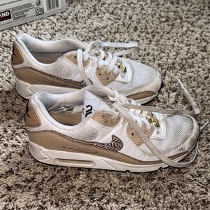 Nike Air MAX White and Tan Sneakers with gold Detail
